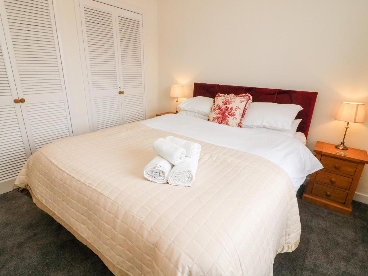 8 Oaks Field Villa Ембълсайд Екстериор снимка